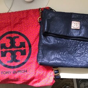 Tory Burch Louiisa Messenger